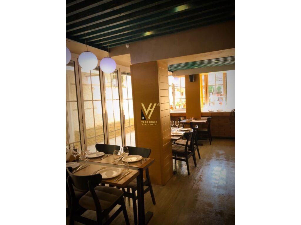 Jepet Bar-Restorant me qera te Rruga e Durresit 157 m2 3