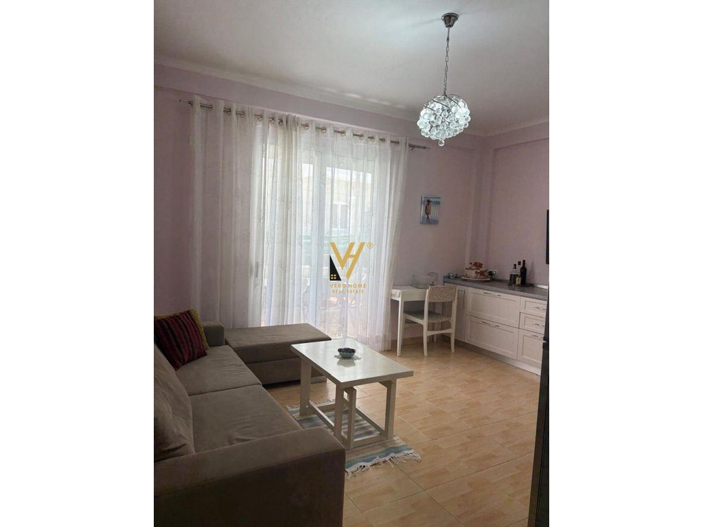 SHITET APARTAMENT 1+1+BLK NE GOLEM 8.800.000 LEKE