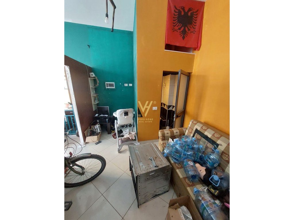 SHITET DYQAN 40 M2 NE ASTIR 75.000 EURO 2
