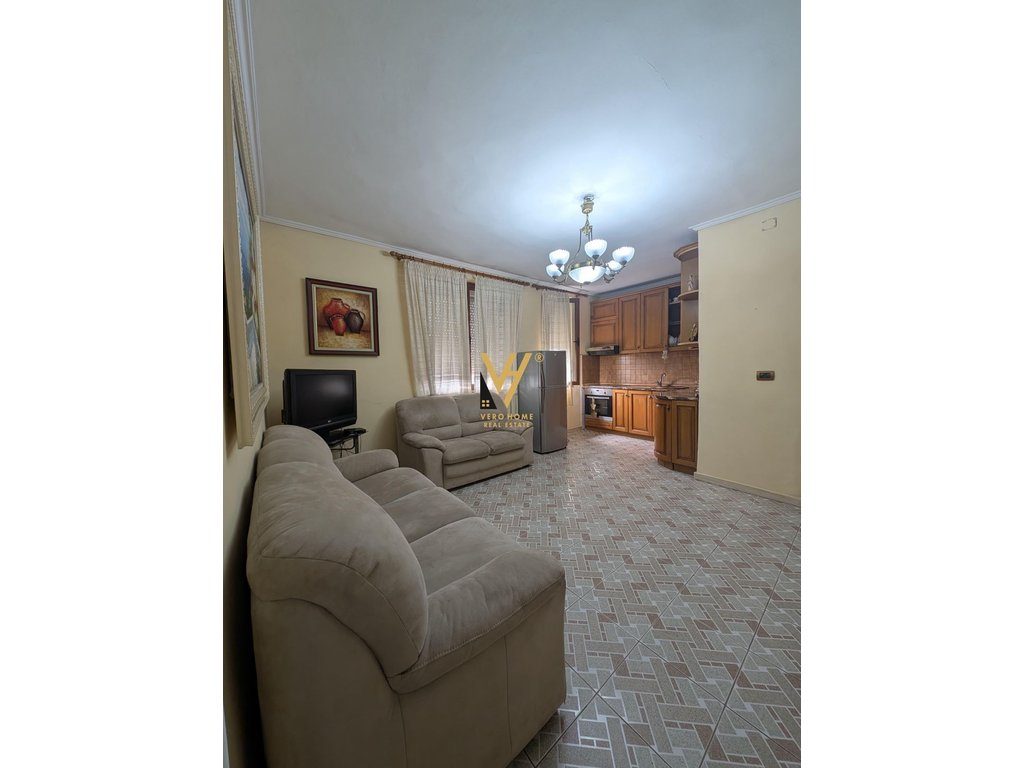 SHITET APARTAMENT 2+1+VERANDE TE MYSLYM SHYRI 274.000 EURO