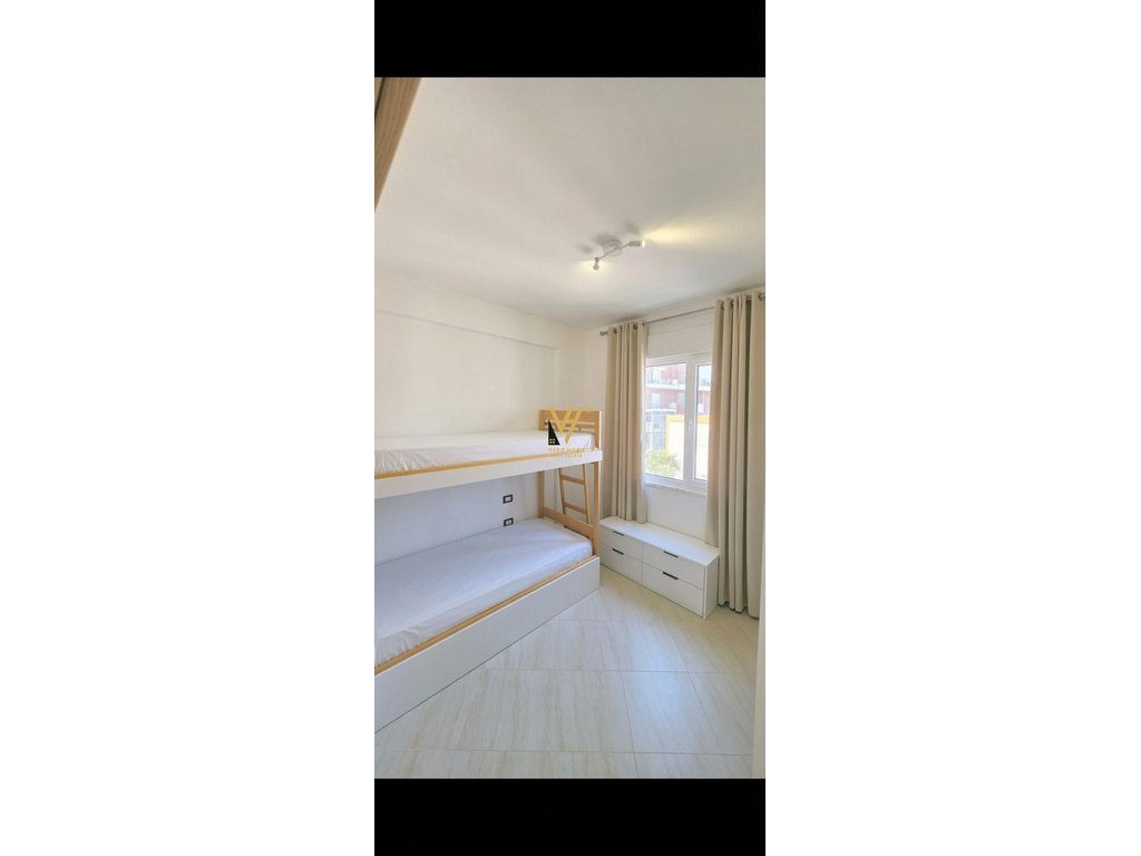 JEPET APARTAMENT 3+1+2BLK ME QIRA TE LIQENI I THATE 90.000 LEKE 4