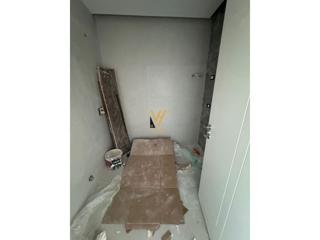 Shitet Apartament 1+1+ballkon te Rruga Sulejman Delvina 69 m2