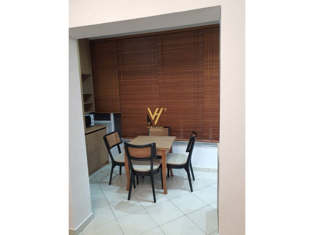 JEPET APARTAMENT 1+1 ME QERA TE KODRA E DIELLIT 60.000 LEKE 3