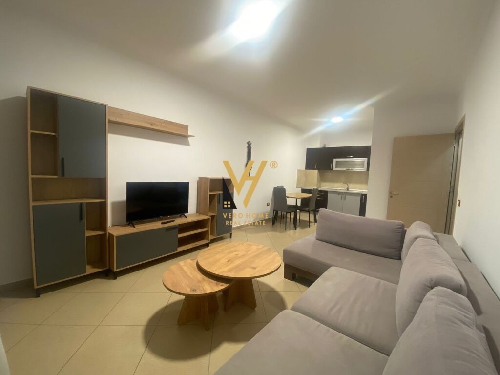 Jepet Apartament 1+1+ballkon me qera te Nela 3 , Yzberisht 65 m2