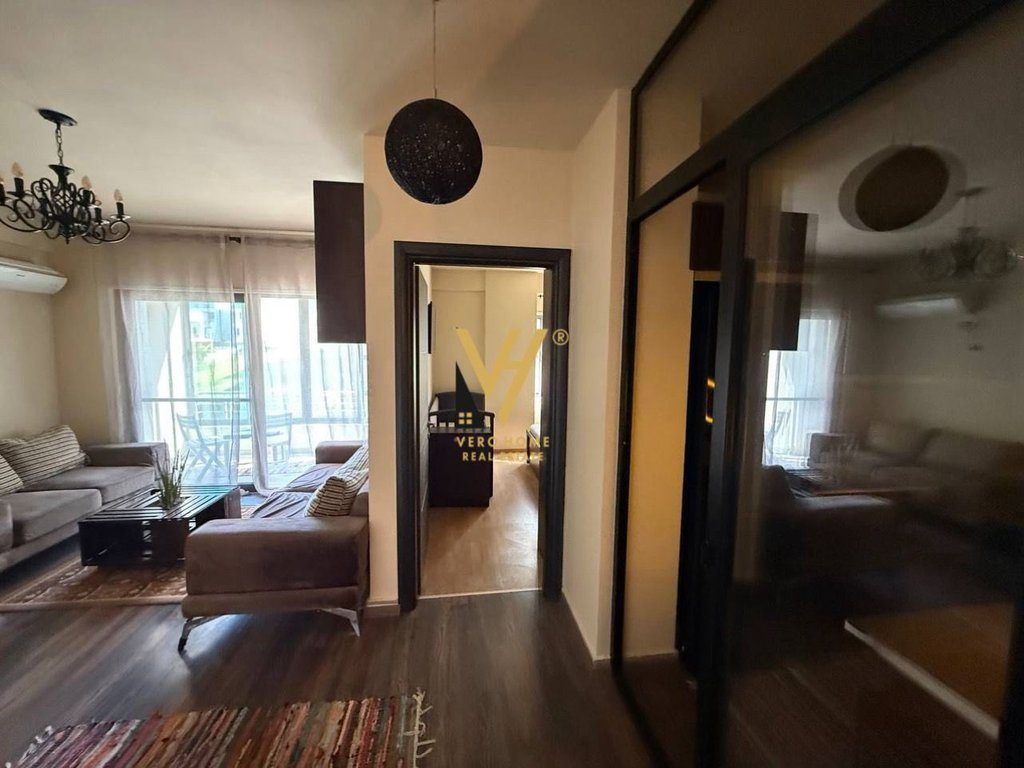 JEPET APARTAMENT 1+1+BLK ME QIRA TE LIQENI I THATE 600 EURO 2