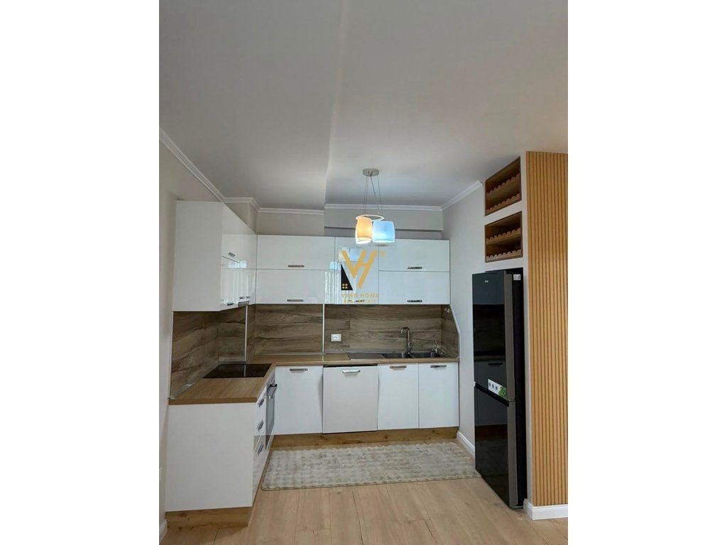 SHITET APARTAMENT 1+1+BLK TE GOLDEN PARK, RR.KAVAJES 14.200.000 LEKE 3