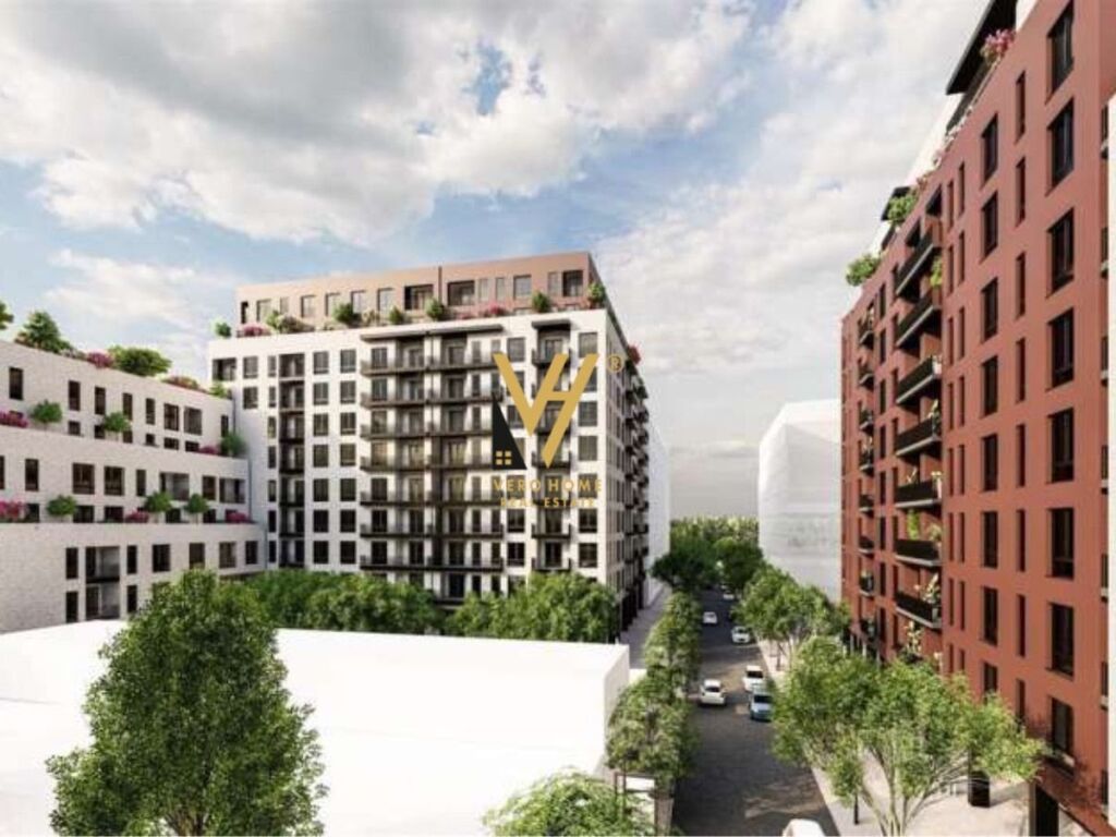 Shitet Apartament 2+1+ballkon te Kompleksi Aura , Laprake 102 m2 1
