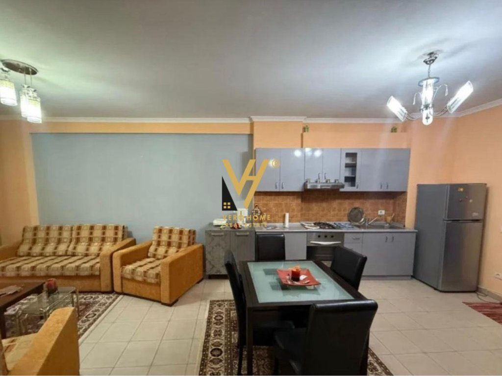 JEPET APARTAMENT 1+1+BLK ME QERA NE ASTIR 40.000 LEKE 2
