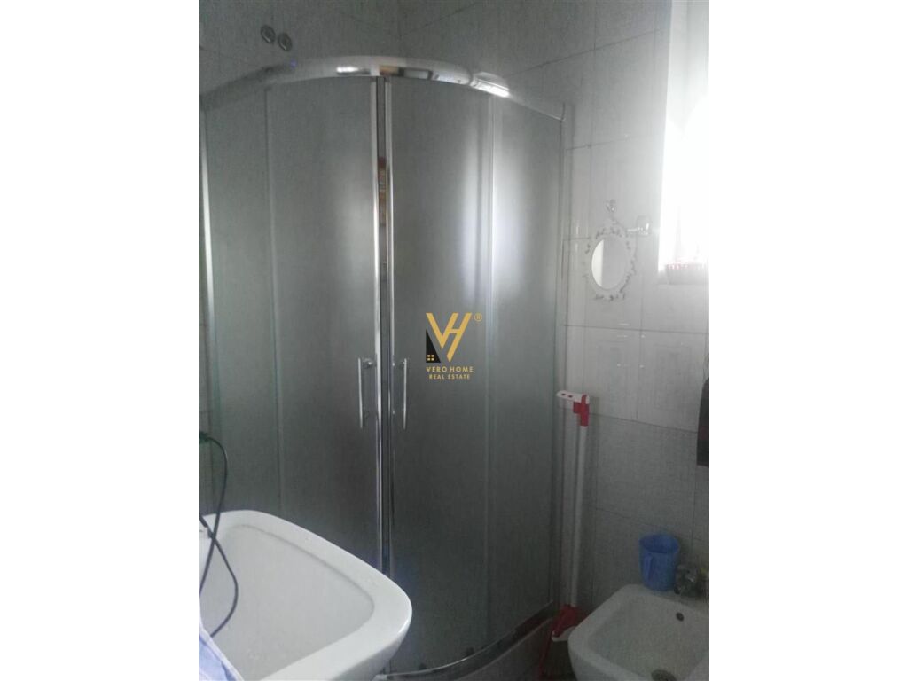 Jepet Vile Private me qera te 21 Dhjetori 110 m2 3