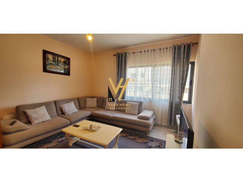Shitet Apartament 3+1+2+ballkon te Rruga Irfan Tomini 138 m2 4