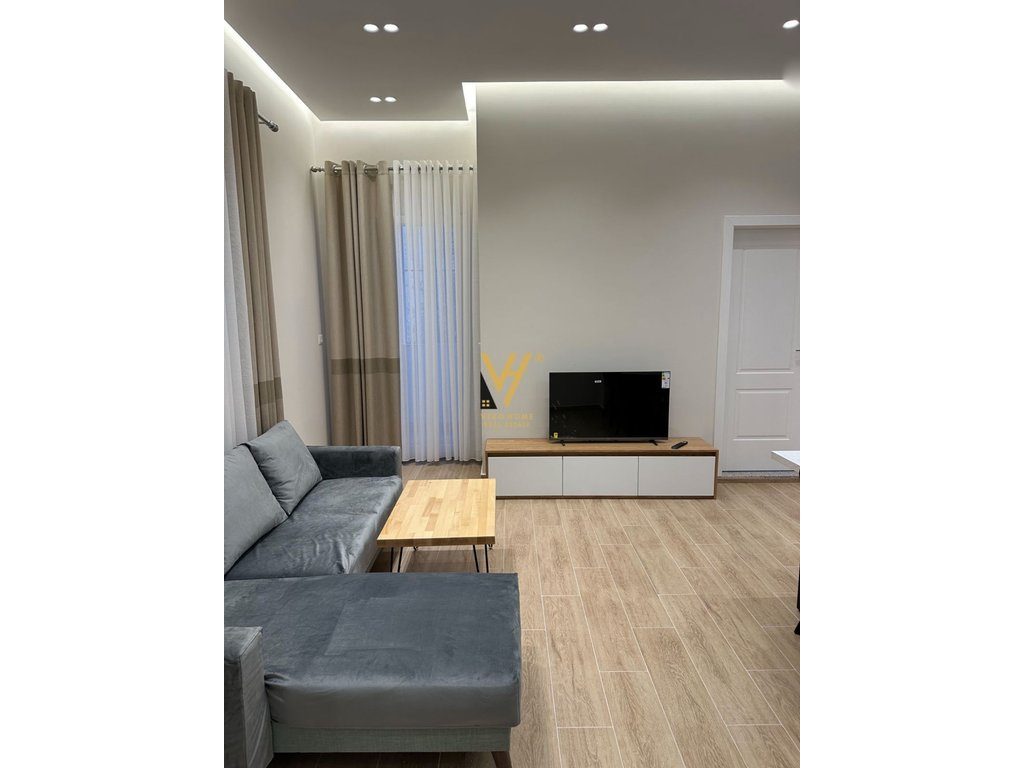 JEPET APARTAMENT 2+1 ME QERA NE DON BOSKO 600 EURO