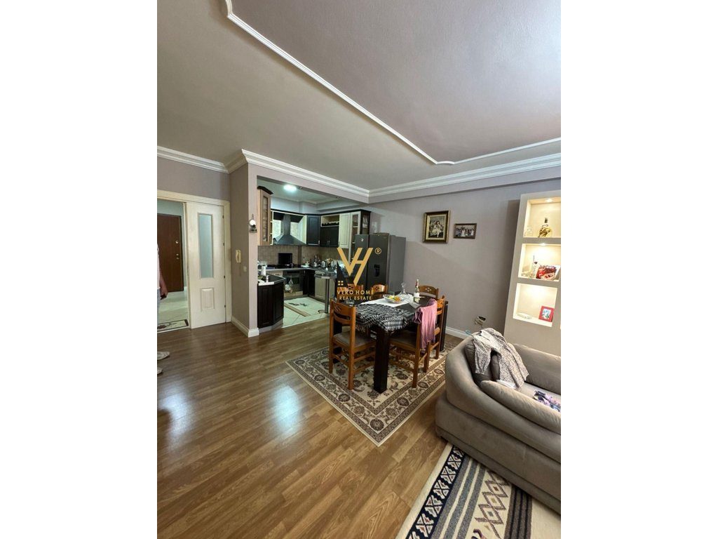 SHITET APARTAMENT 3+1+2+BLK NE ASTIR 242.000 EURO 2