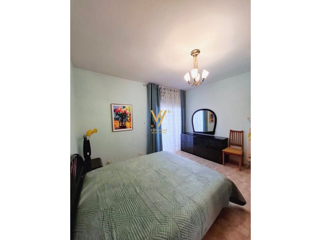 JEPET APARTAMENT 1+1+BLK ME QIRA TE KOMUNA E PARISIT 55.000 LEKE 4
