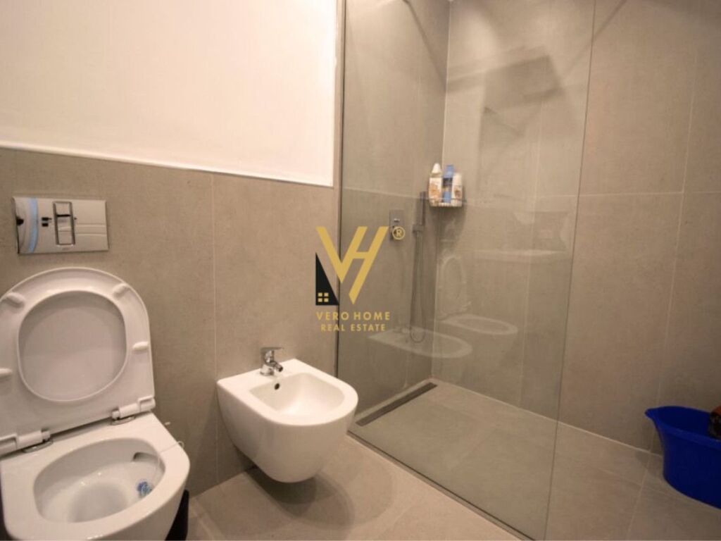 Shitet Apartament 1+1+ballkon te Rruga Irfan Tomini 83 m2 4