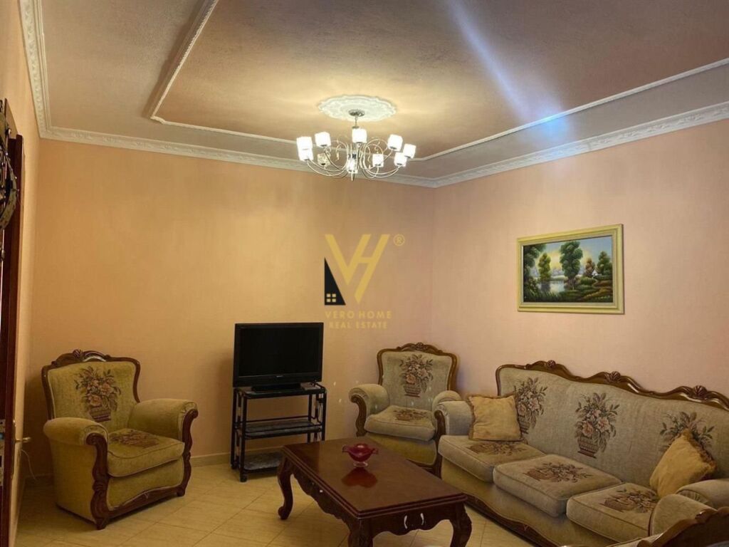 Jepet Apartament 2+1+ballkon me qera ne Sauk 120 m2 3