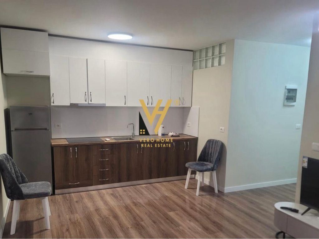 SHITET APARTAMENT 2+1+VERANDE NE KAMEZ 150.000 EURO 3
