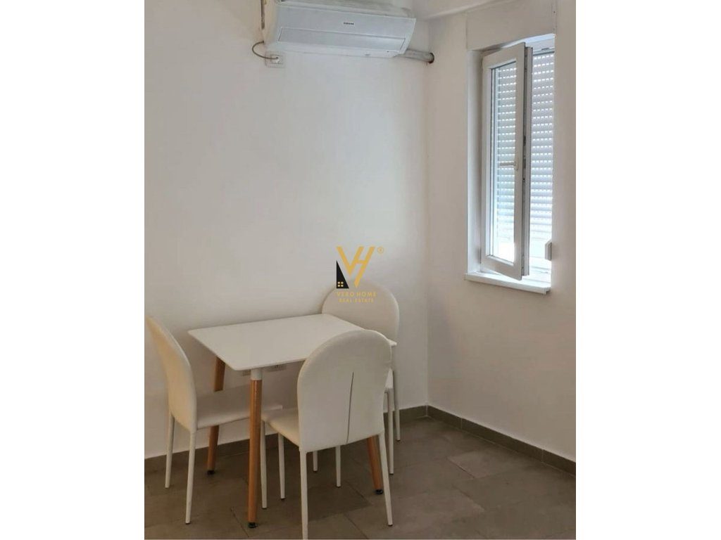 JEPET APARTAMENT 1+1+BLK ME QERA TE KOM.MAGNET, 21 DHJETORI 55.000 LEKE 4