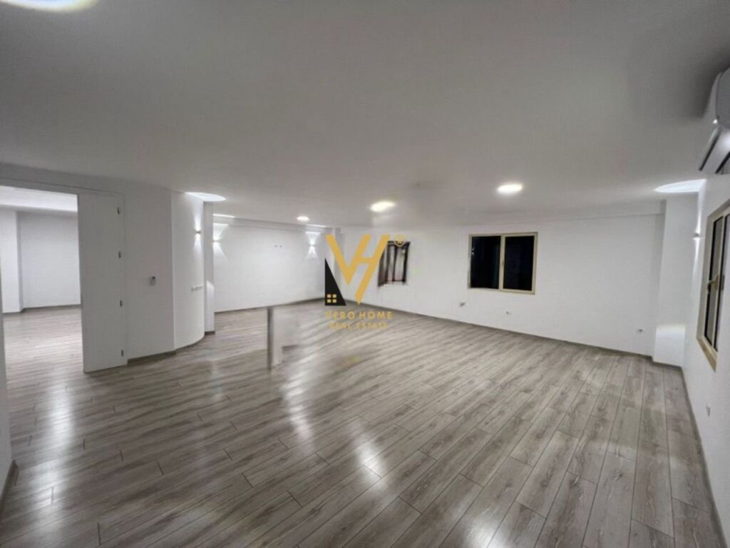Jepet Ndertese 6 katshe me qera te Liqeni i Thate 2.500 m2