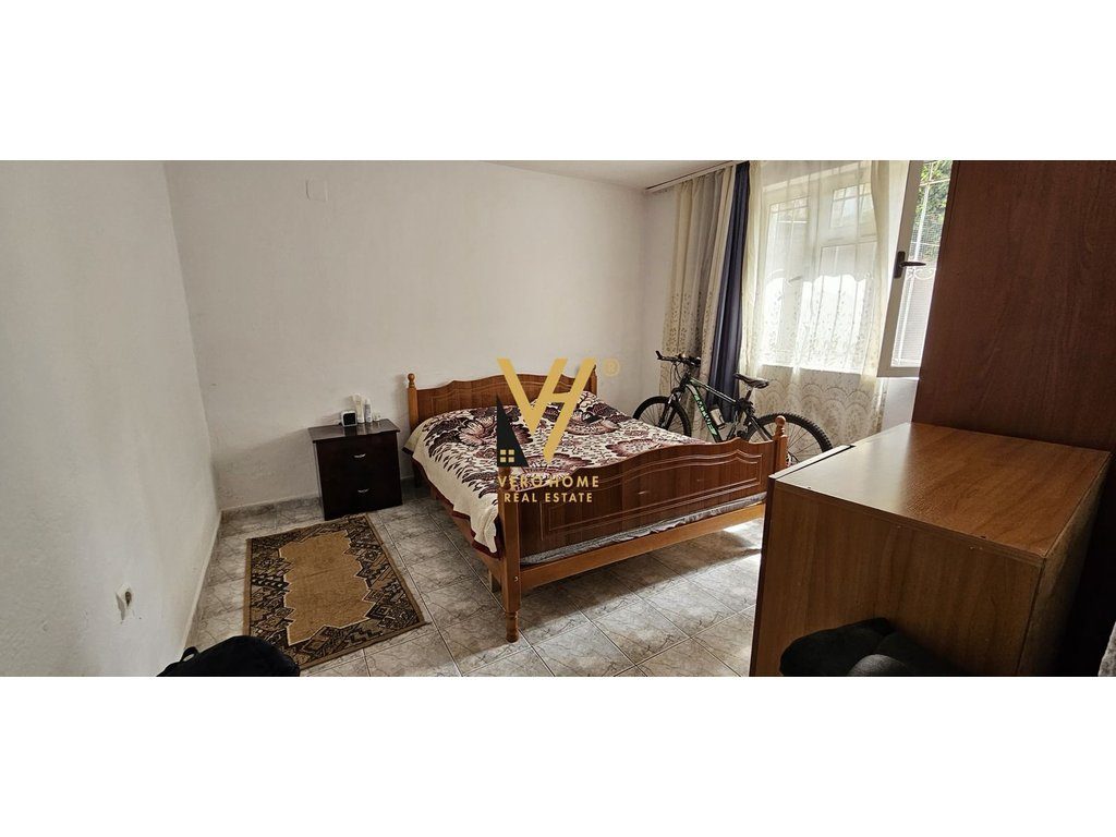 JEPET APARTAMENT 1+1+BLK ME QERA TE STADIUMI DINAMO 450 EURO 3