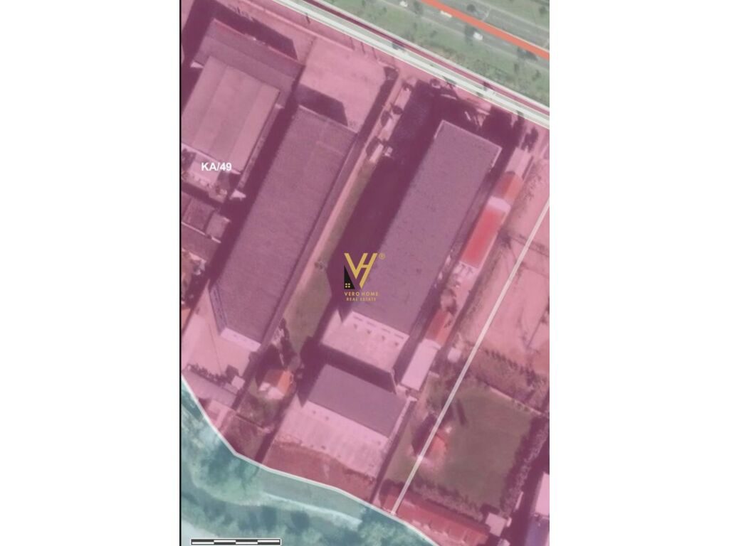 Shitet Truall te Autostrata Tirane – Durres 2.000 m2