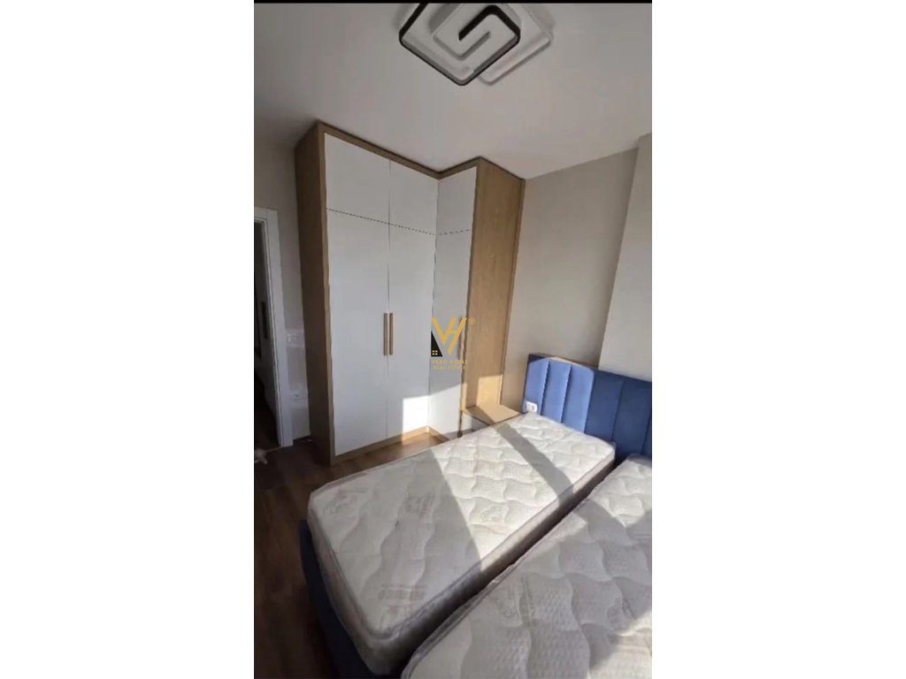 JEPET APARTAMENT 1+1+BLK ME QERA TEK QSUT 55.000 LEKE 4