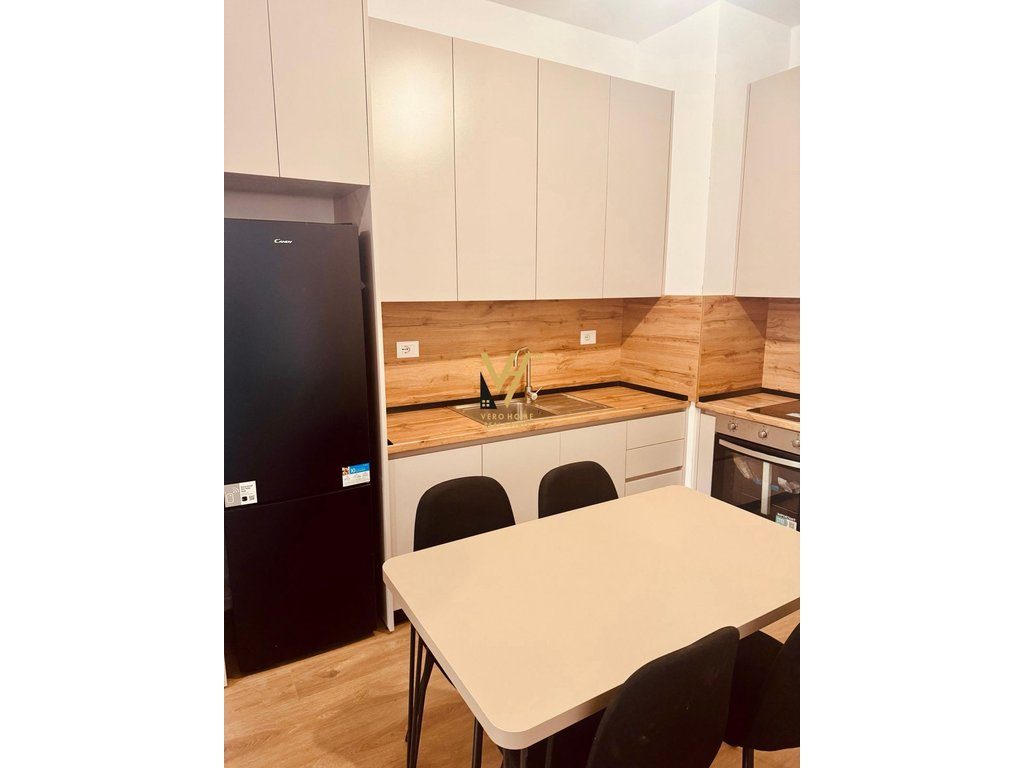 JEPET APARTAMENT 1+1+BLK ME QERA TE KADIU, ALI DEMI 43.000 LEKE 2