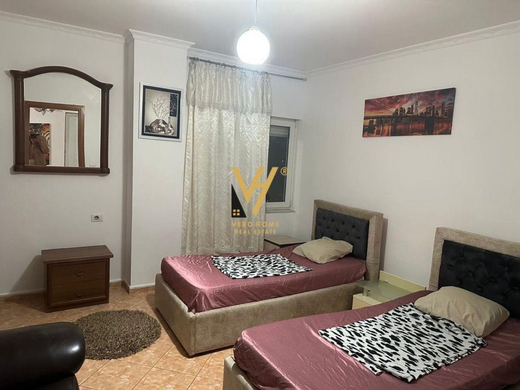JEPET APARTAMENT 2+1+2+BLK ME QIRA TE ZOGU I ZI 70.000 LEKE 4