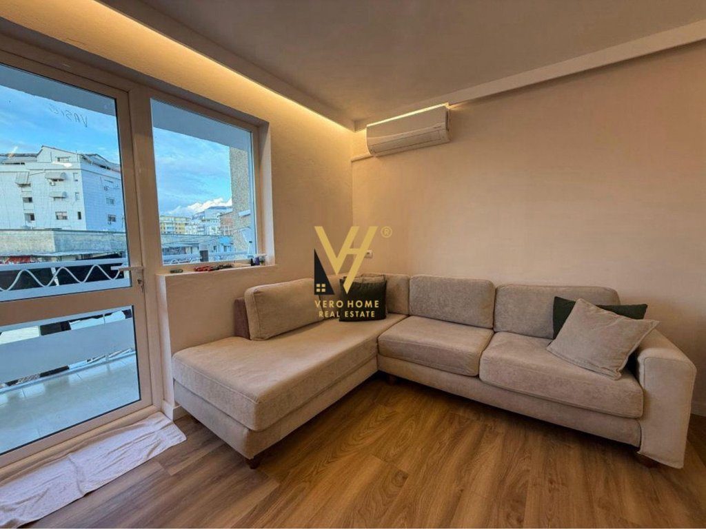 JEPET APARTAMENT 1+1+BLK ME QIRA TE MINE PEZA 650 EURO