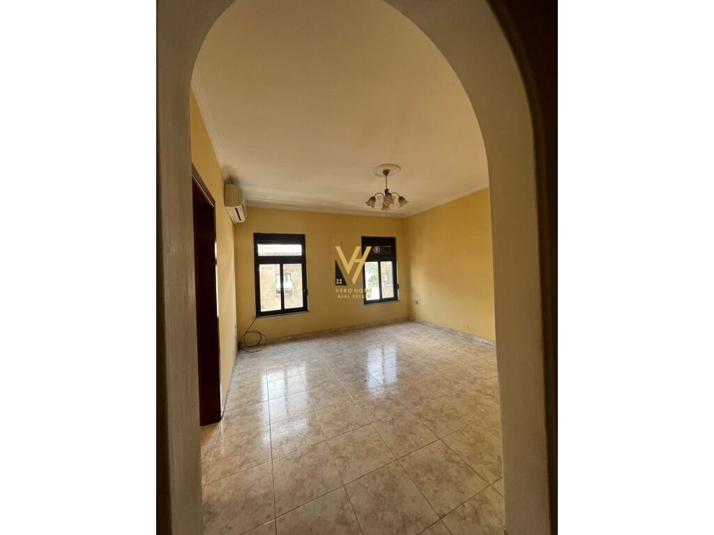 Jepet Apartament 3+1+2 me qera ne Bllok 109 m2