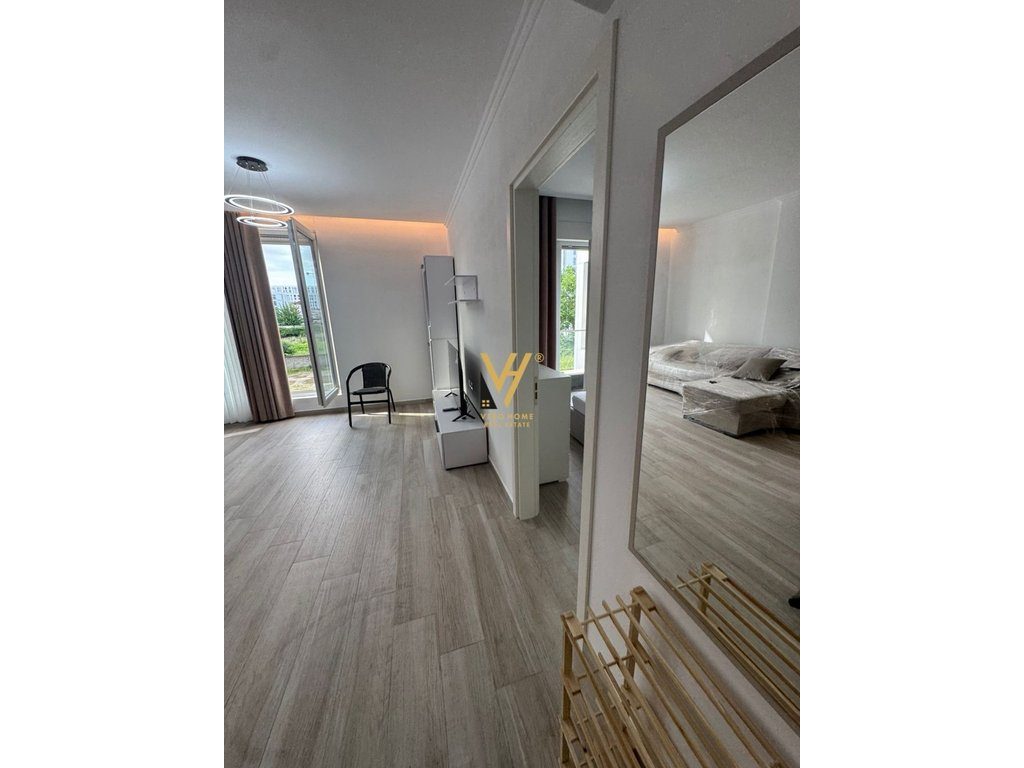 JEPET APARTAMENT 1+1+BLK ME QERA TEK BULEVARDI I RI 60.000 LEKE 3