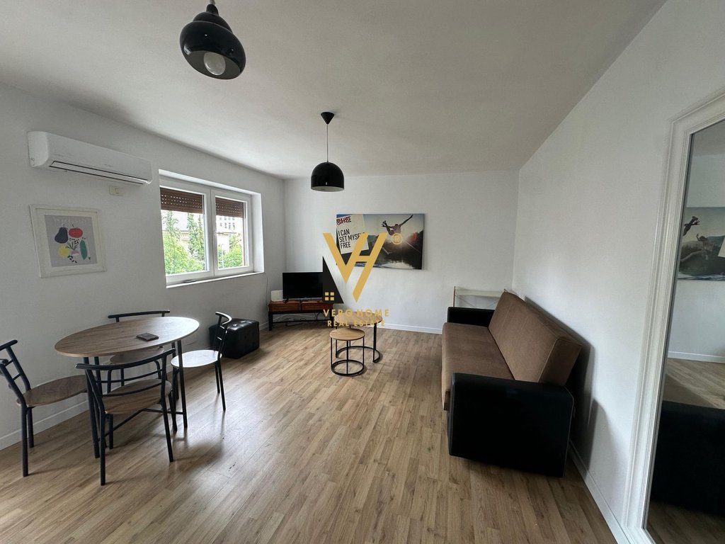 JEPET APARTAMENT 1+1+BLK ME QIRA TE RRUGICA E SALES 62.000 LEKE