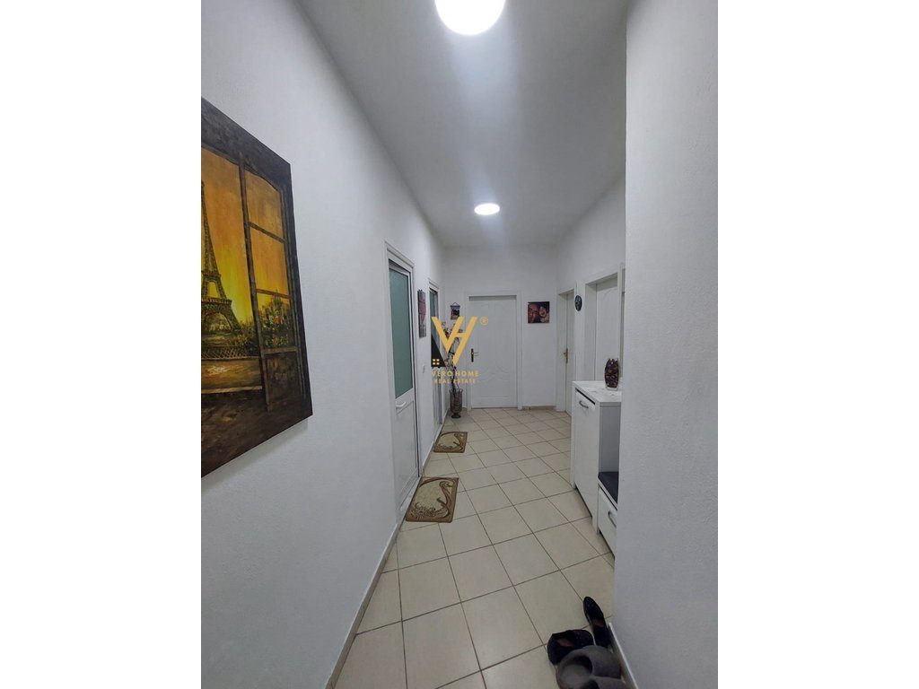 JEPET APARTAMENT 2+1+2+BLK ME QERA NE SELITE 55.000 LEKE 4