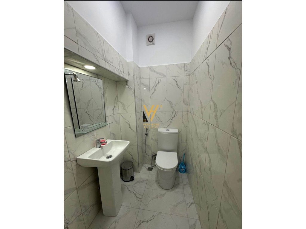 JEPET DYQAN 45M2 ME QERA TE XHAMIA E SAUKUT 380 EURO 3