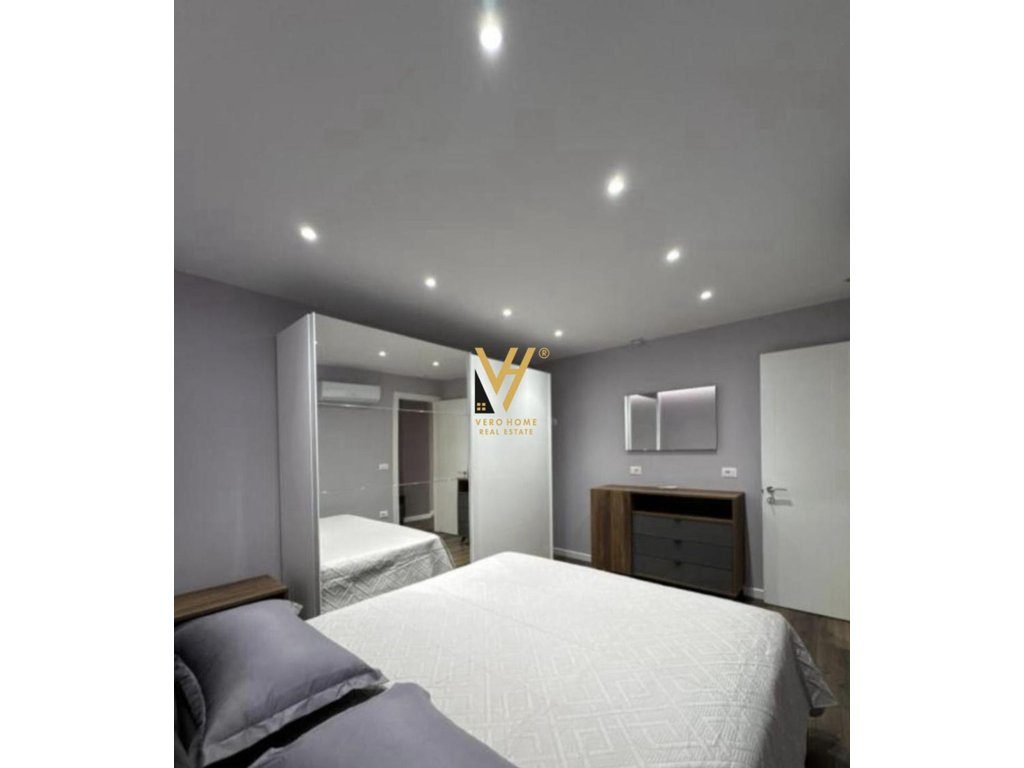 JEPET APARTAMENT 1+1+BLK ME QERA TE BLV ZOGU I PARE 800 EURO 4