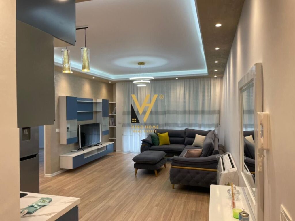 Jepet Apartament 2+1+2 me qera te Kompleksi Fioro Di Bosko 105 m2 2
