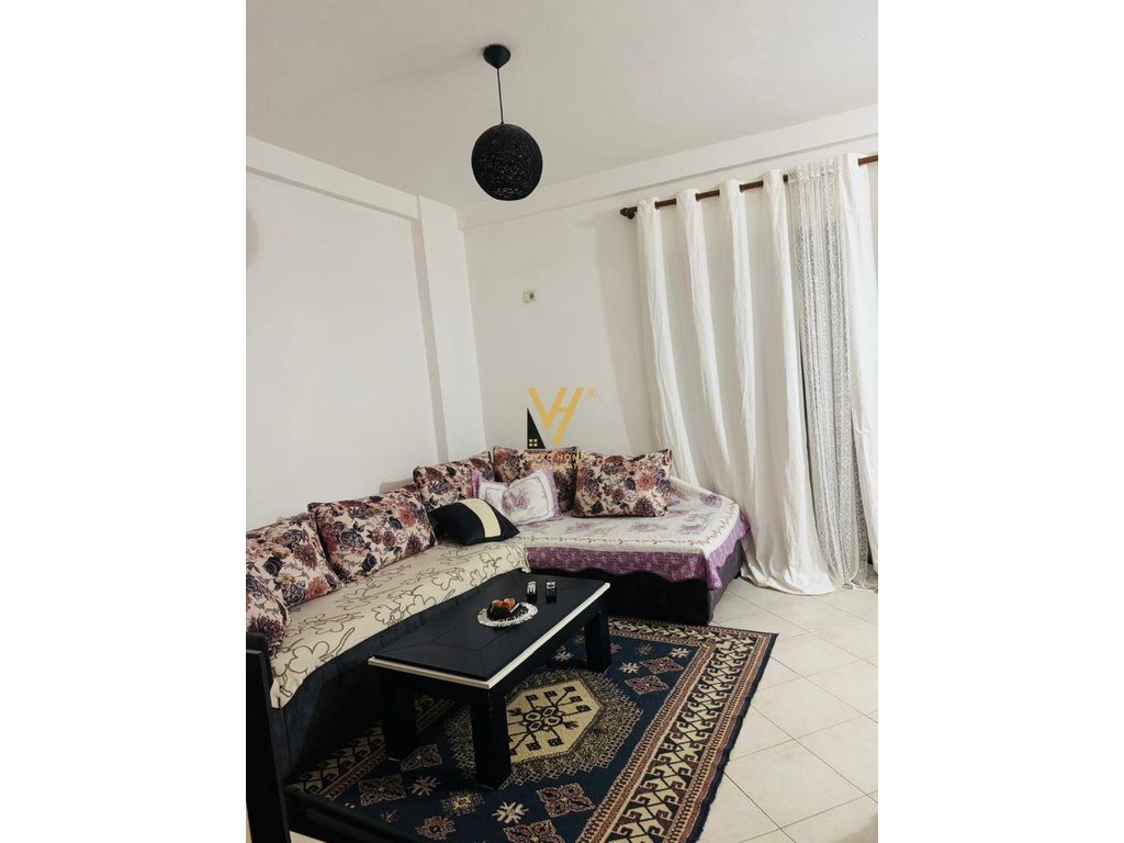JEPET APARTAMENT 1+1+BLK ME QERA NE SELITE 450 EURO