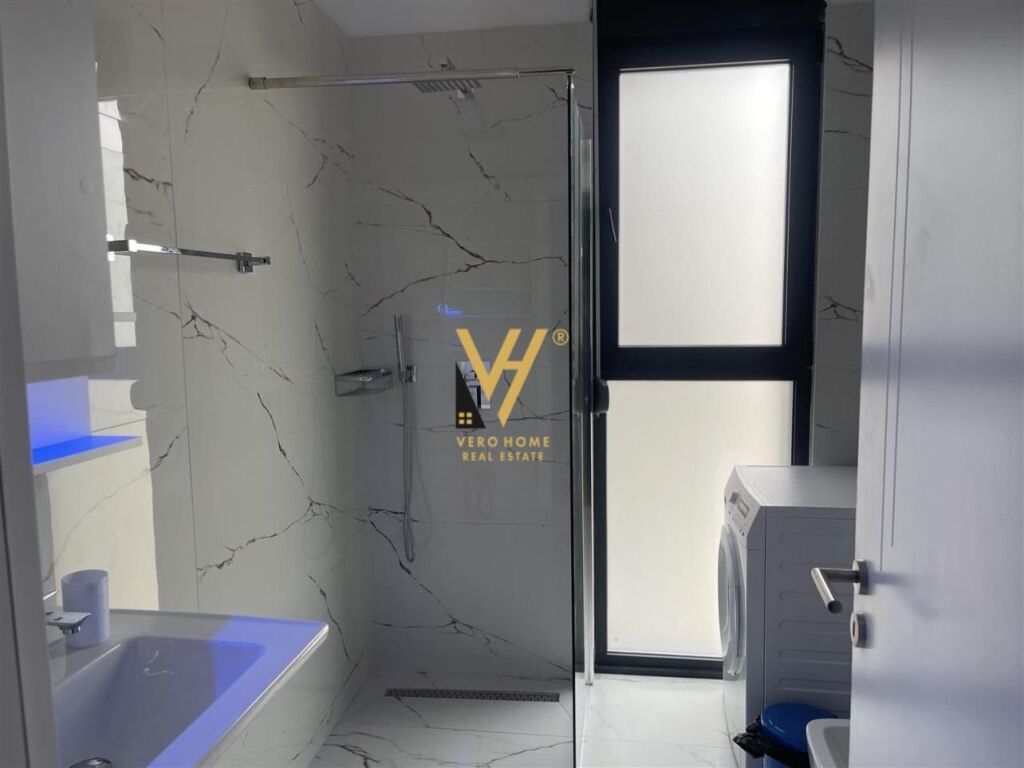 Jepet Apartament 1+1+Post parkimi me qera ne Selite 71 m2