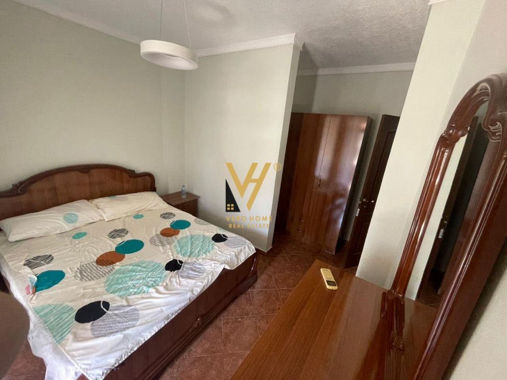SHITET APARTAMENT PAPAFINGO 2+1+BLK NE GOLEM 8.500.000 LEKE 3