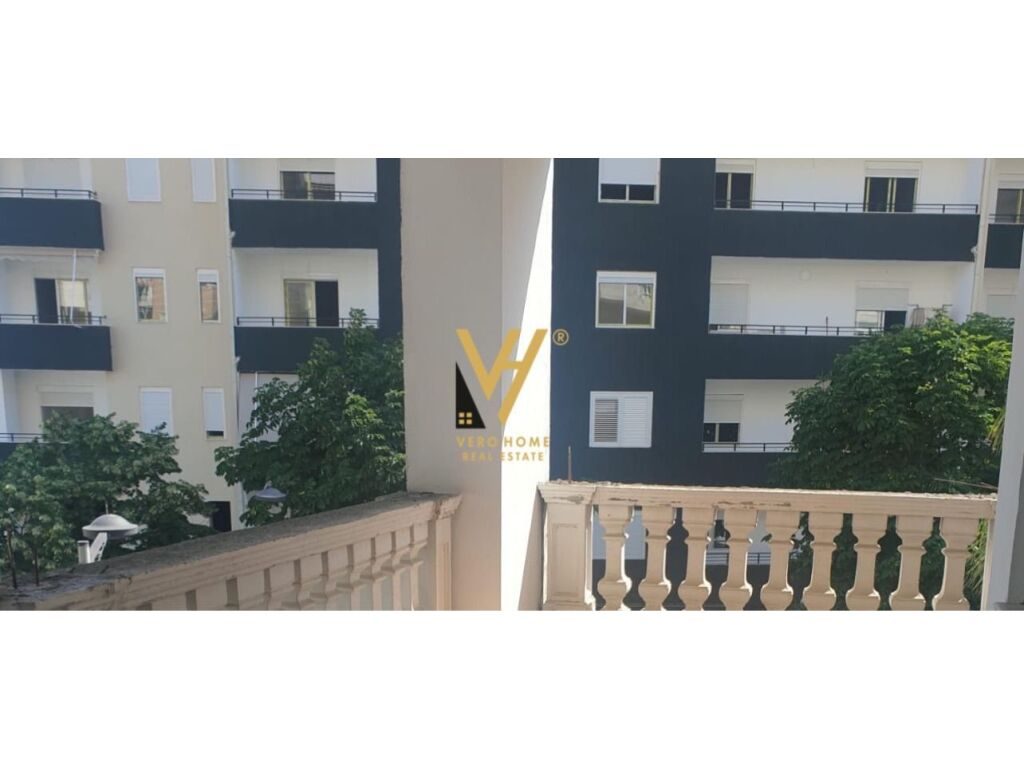Shitet Apartament 1+1+ballkon ne Kavaje 60 m2