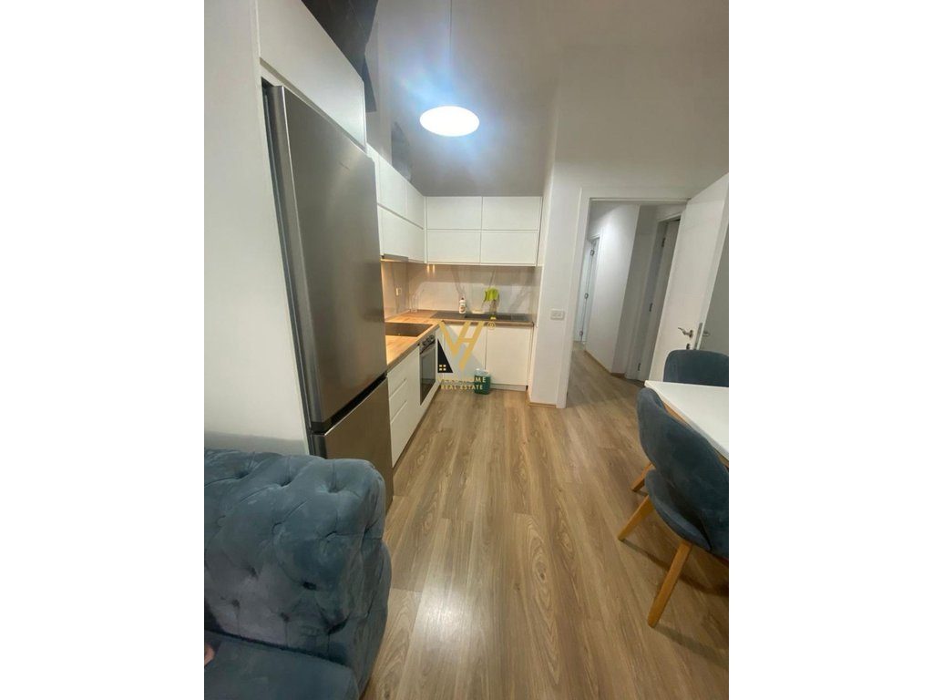 JEPET APARTAMENT 1+1+BLK ME QERA TE LIQENI I THATE 500 EURO 2