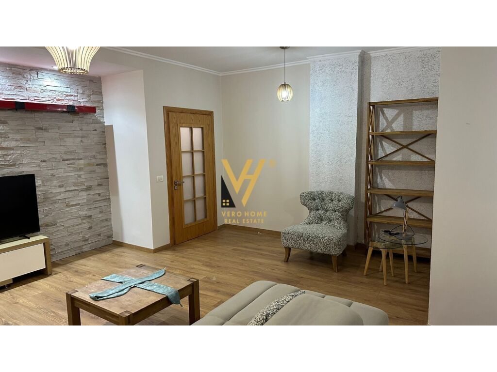 Jepet Apartament 2+1+ballkon me qera te Rruga Irfan Tomini 100 m2 4