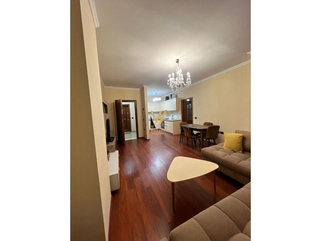 JEPET APARTAMENT 2+1+BLK ME QERA BULEVARDI ZHAN D’ARK 70.000 LEKE