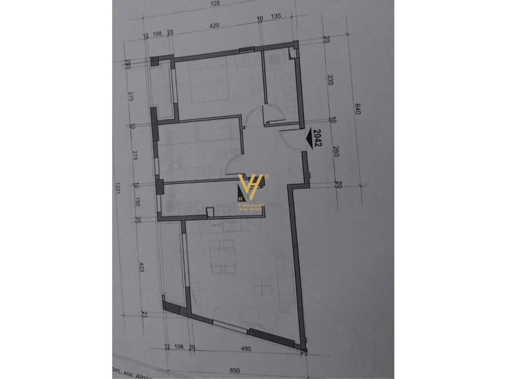Jepet zyre me qera te Kompleksi Kontakt 97 m2