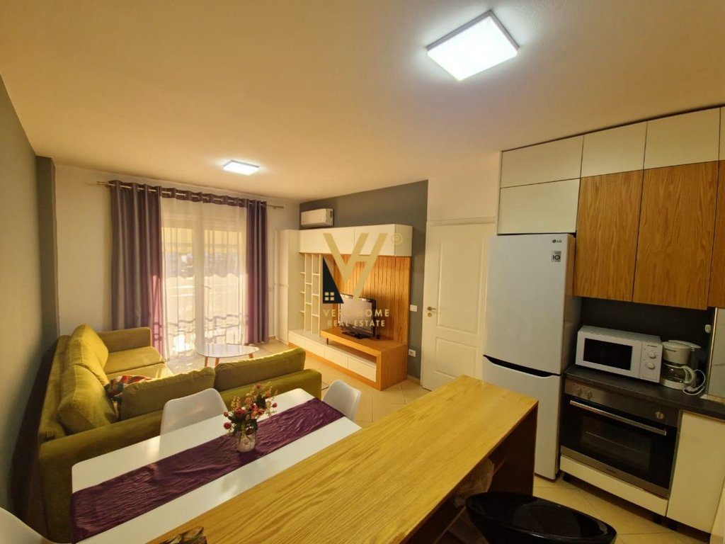 JEPET APARTAMENT 2+1+BLK ME QIRA TE 5 MAJI 72.000 LEKE