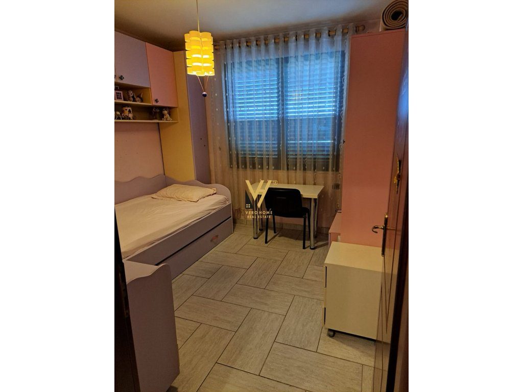 JEPET APARTAMENT 3+1+2BLK ME QERA TE 21 DHJETORI 900 EURO 4