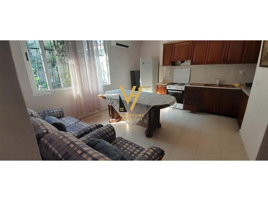 JEPET APARTAMENT 2+1+BLK ME QERA TEK OXHAKU 500 EURO 2