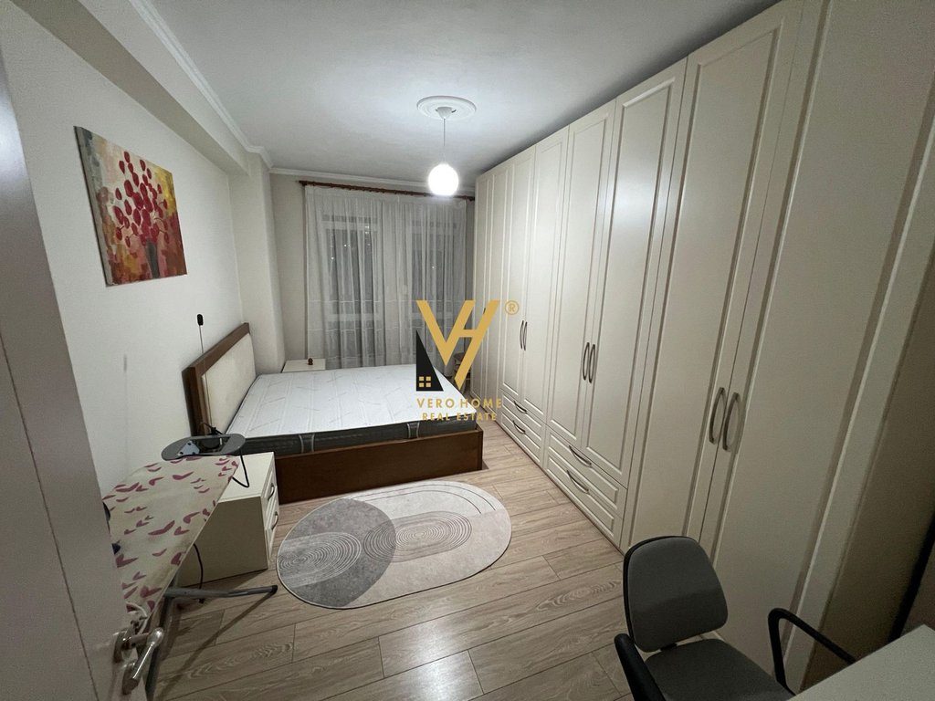 JEPET APARTAMENT 2+1+2+BLK ME QIRA TE VILA L, ASTIR 55.000 LEKE 3
