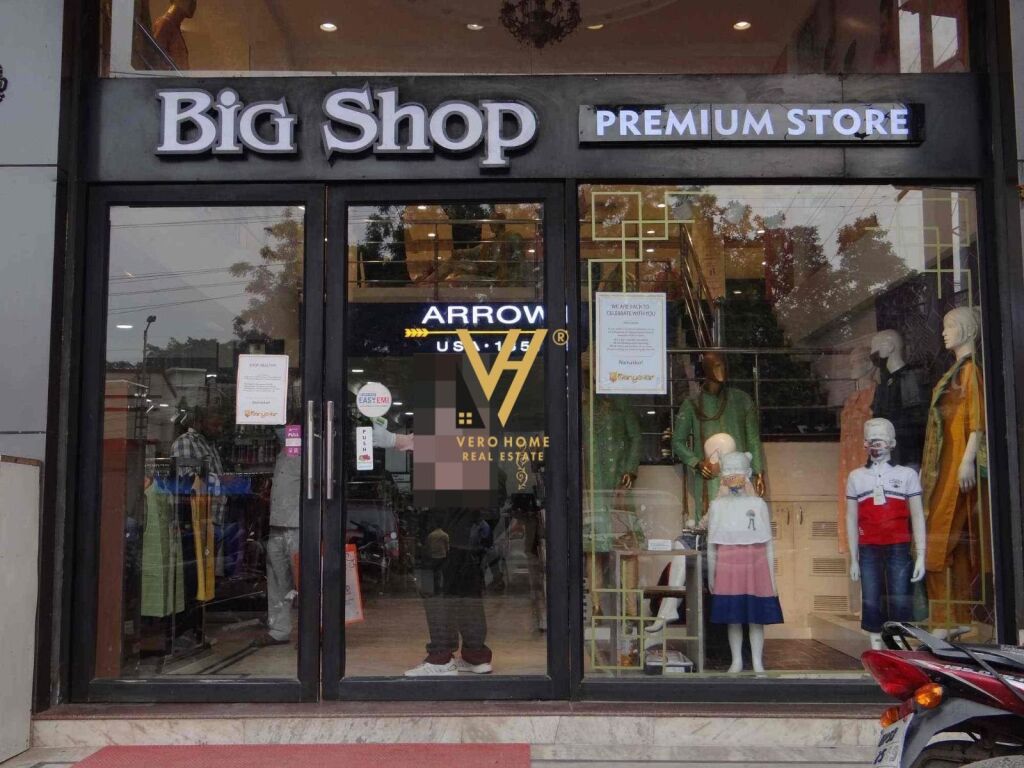 Jepet Ambient Biznesi me qera ne Vasil Shanto 100 m2