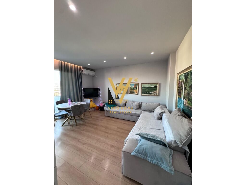 SHITET APARTAMENT 1+1+BLK TE BULEVARDI I RI 135.000 EURO
