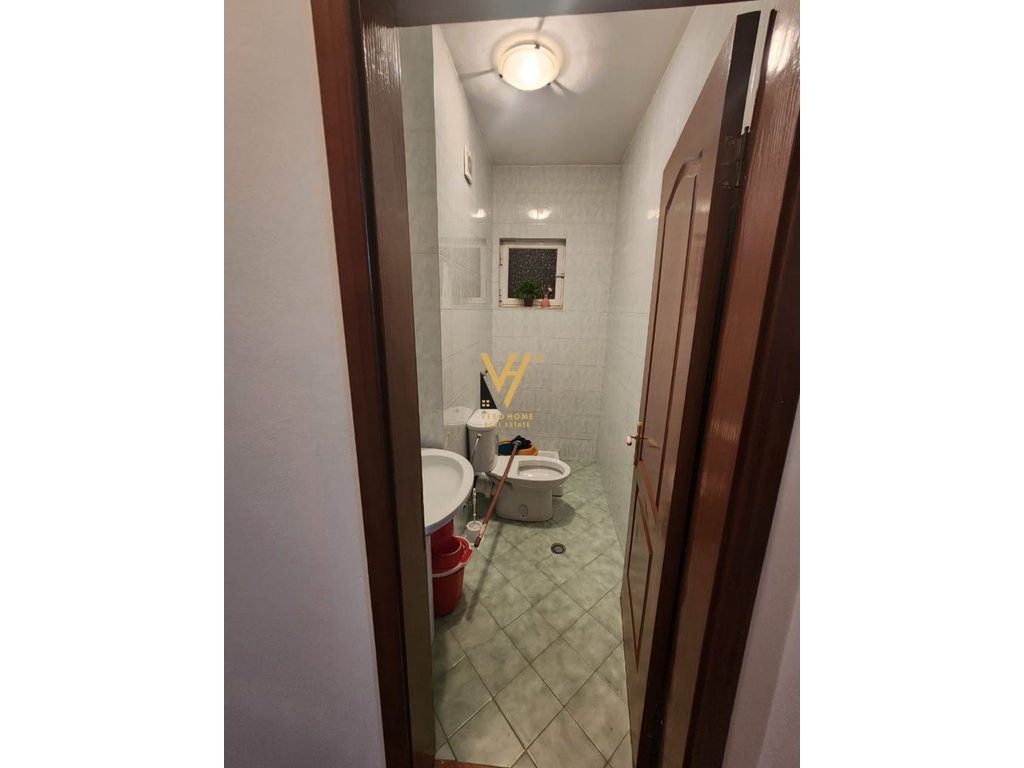 SHITET APARTAMENT 3+1+2 TE KOMUNA E PARISIT 320.000 EURO 3